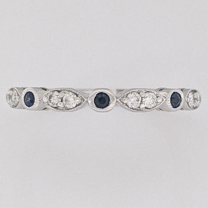 14K WHITE SAPPHIRE ROUND (3) 1.5MM WITH (8) MELEE ESTATE ROUND/ MARQUISE BAND 2.3 GRAMS