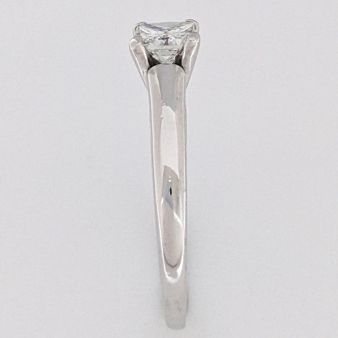 14K WHITE .70 CARAT TOTAL SI2 H DIAMOND PRINCESS CUT ESTATE RING 4.6 GRAMS