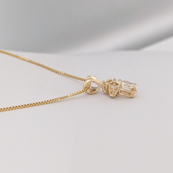 14K .38 CARAT TOTAL WEIGHT VS2-SI2 H DIAMOND MARQUISE (1) ROUND (3) ESTATE PENDANT & CHAIN 2.2 GRAMS