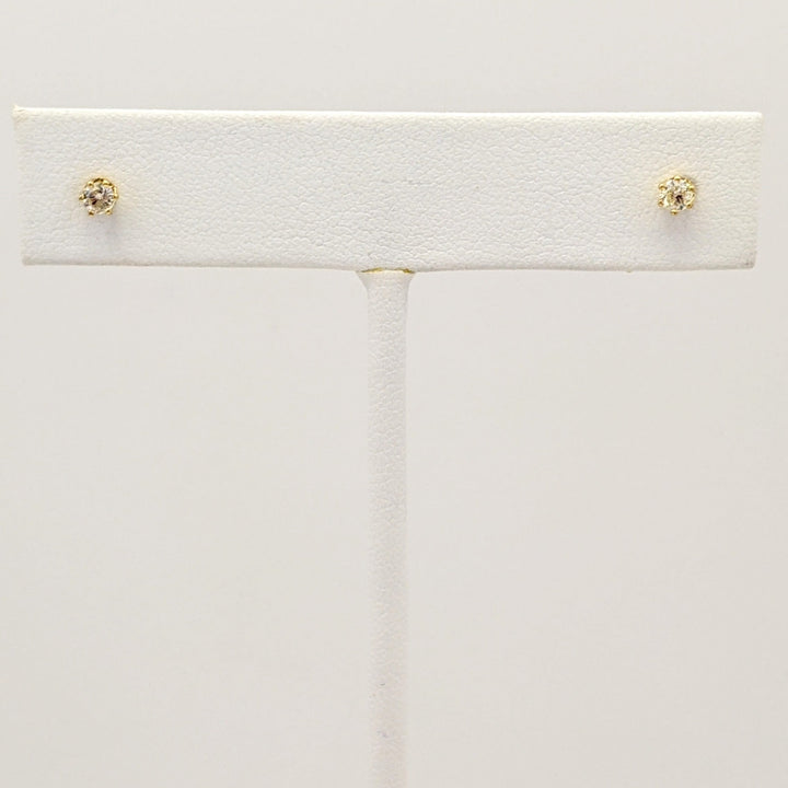 14K .14 CARAT TOTAL WEIGHT I1 I DIAMOND ROUND ESTATE STUD EARRINGS 0.6 GRAMS