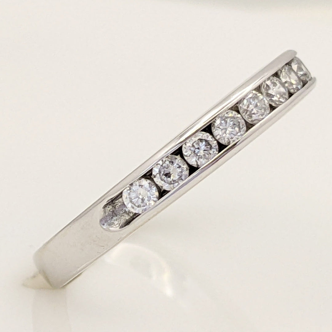14K .42 CARAT TOTAL WEIGHT SI2 H DIAMOND ROUND (12) ESTATE CHANNEL BAND 2.6 GRAMS
