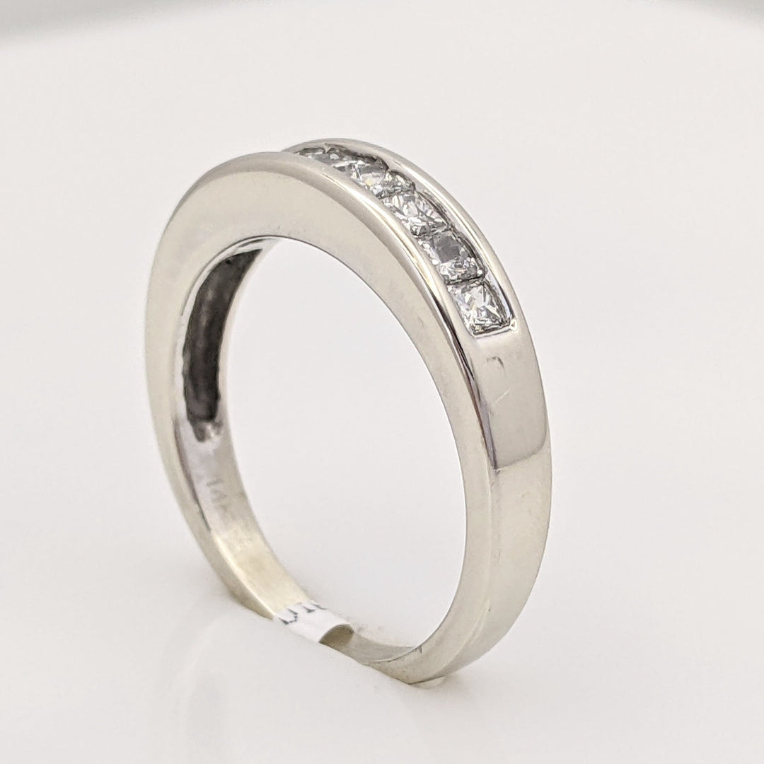 14K WHITE .36 CARAT TOTAL WEIGHT I1 H DIAMOND PRINCESS CUT (9) ESTATE CHANNEL BAND 2.8 GRAMS