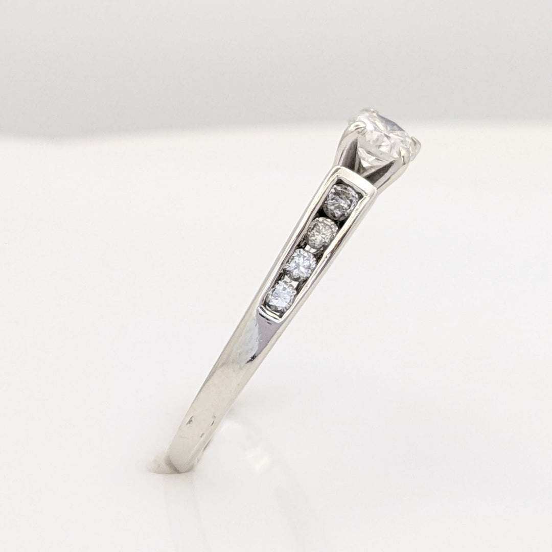 14K WHITE .57 CARAT TOTAL WEIGHT I1 H DIAMOND ROUND (9) ESTATE RING 2.6 GRAMS