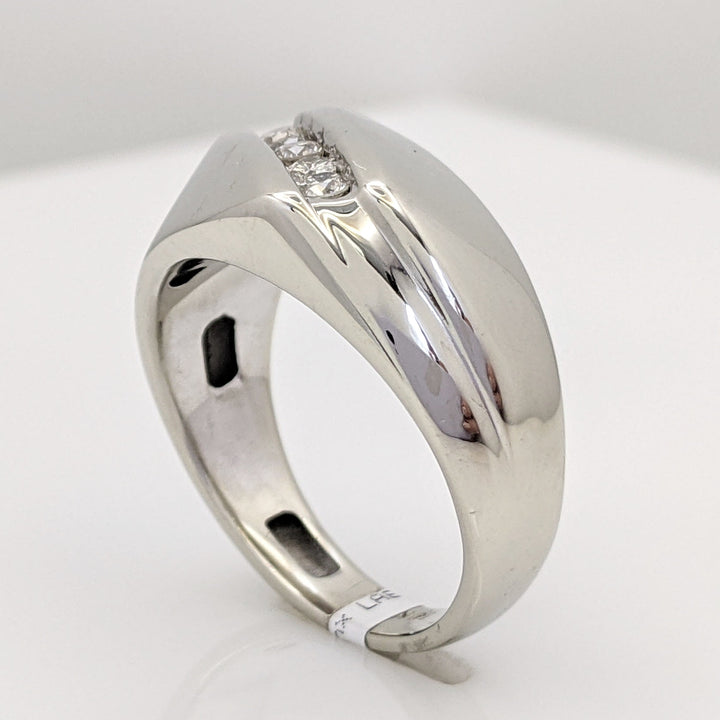 10K WHITE .23 CARAT TOTAL WEIGHT I1 H DIAMOND ROUND (5) ESTATE CHANNEL BAND 4.8 GRAMS