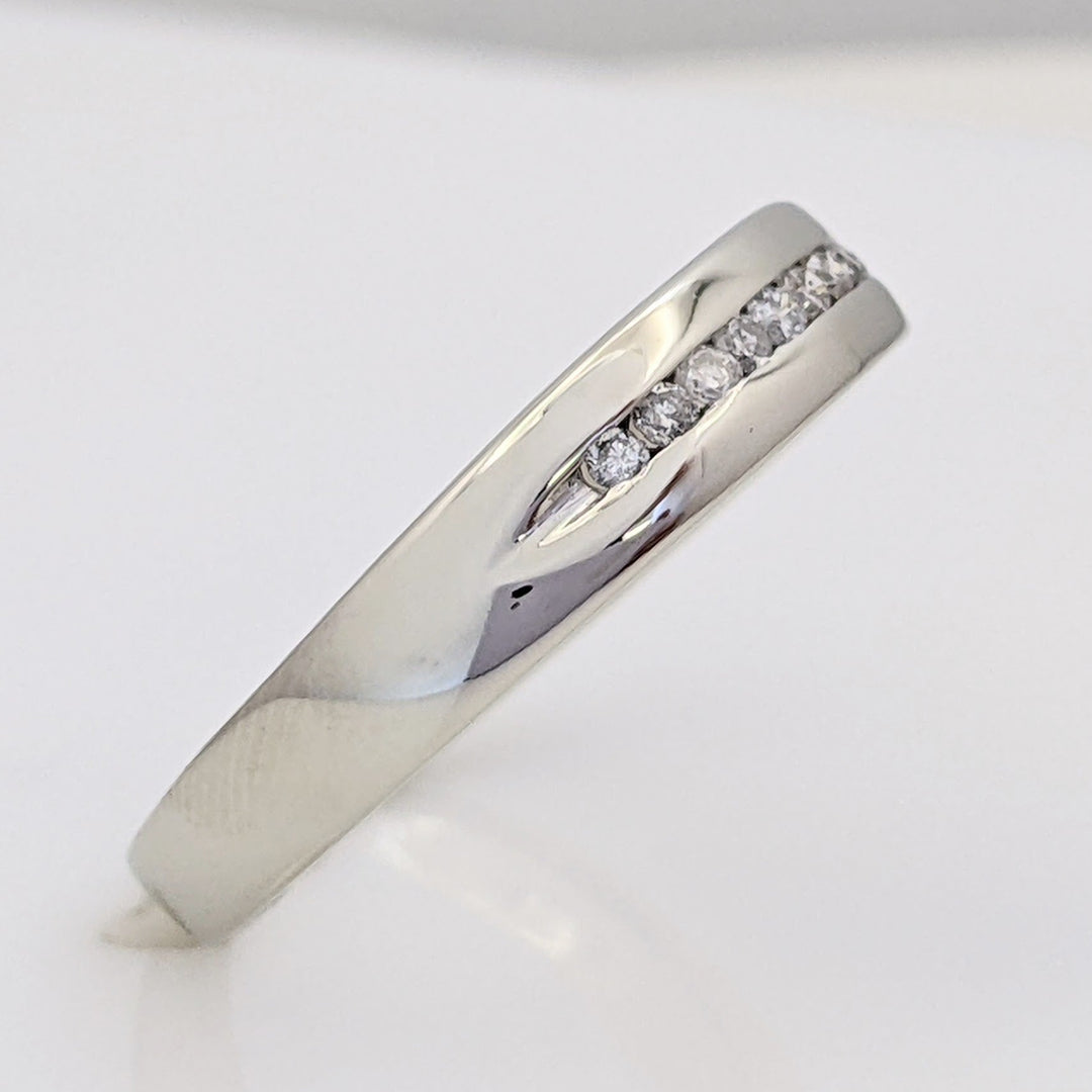 10K WHITE .15 CARAT TOTAL WEIGHT I1 H DIAMOND ROUND (10) ESTATE CHANNEL BAND 2.5 GRAMS