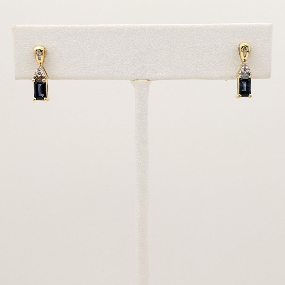 14K SAPPHIRE EMERALD CUT 3X5 WITH (4) MELEE ESTATE EARRINGS 1.1 GRAMS
