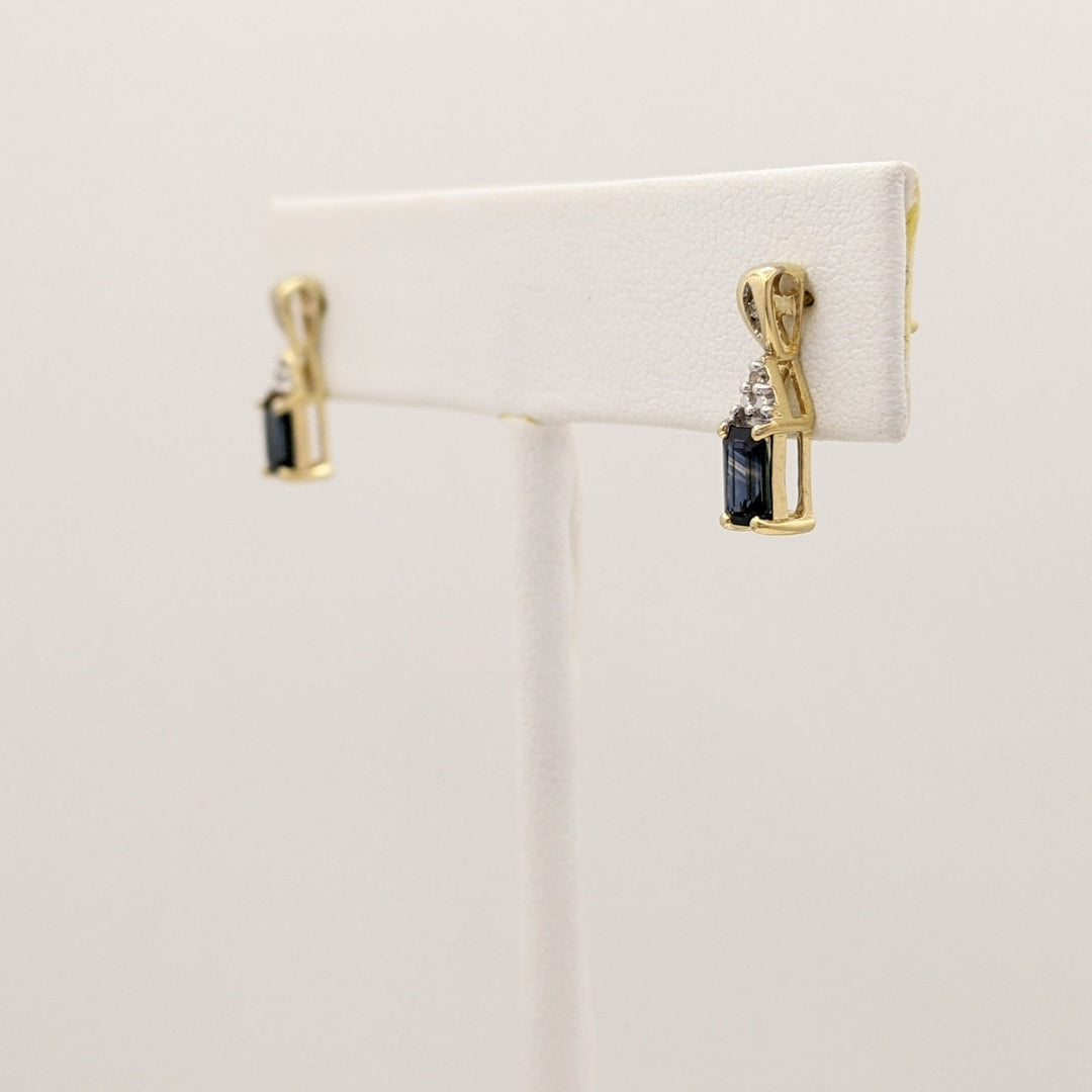 14K SAPPHIRE EMERALD CUT 3X5 WITH (4) MELEE ESTATE EARRINGS 1.1 GRAMS