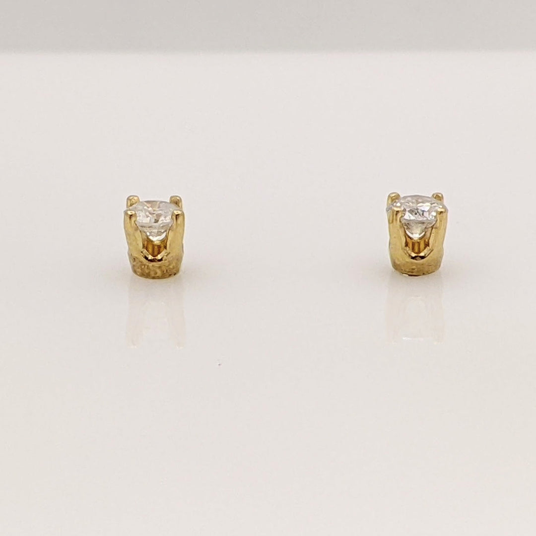 14K .26 CARAT TOTAL WEIGHT I2 I DIAMOND ROUND (2) ESTATE STUD EARRINGS 0.7 GRAMS
