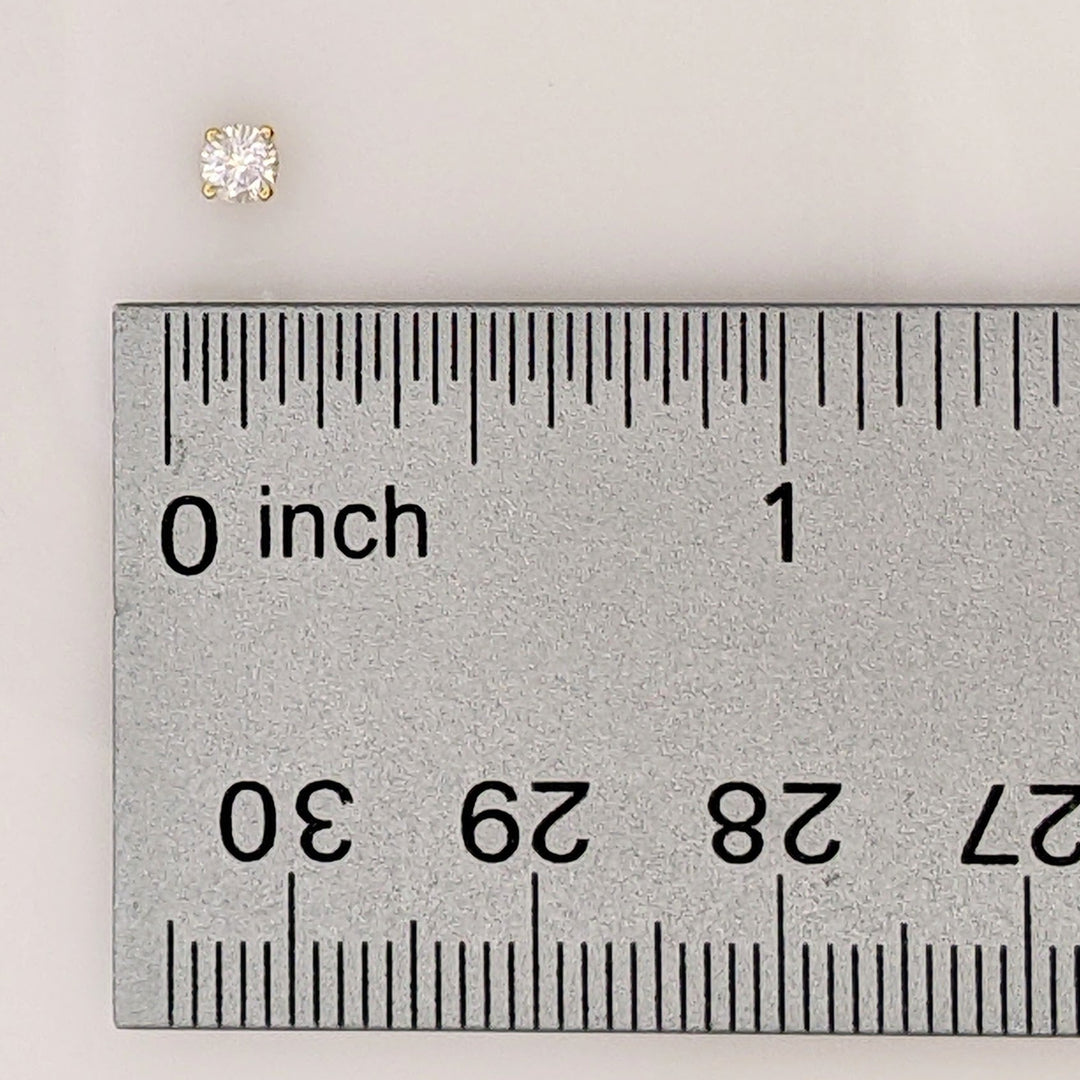 14K .26 CARAT TOTAL WEIGHT I2 I DIAMOND ROUND (2) ESTATE STUD EARRINGS 0.7 GRAMS