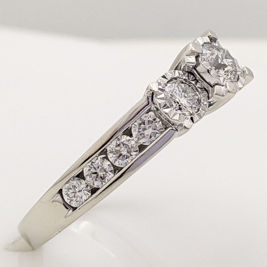 14K WHITE 1.26 CARAT TOTAL WEIGHT I1 I DIAMOND ROUND (11) ILLUSION TRINITY ESTATE RING 4.7 GRAMS
