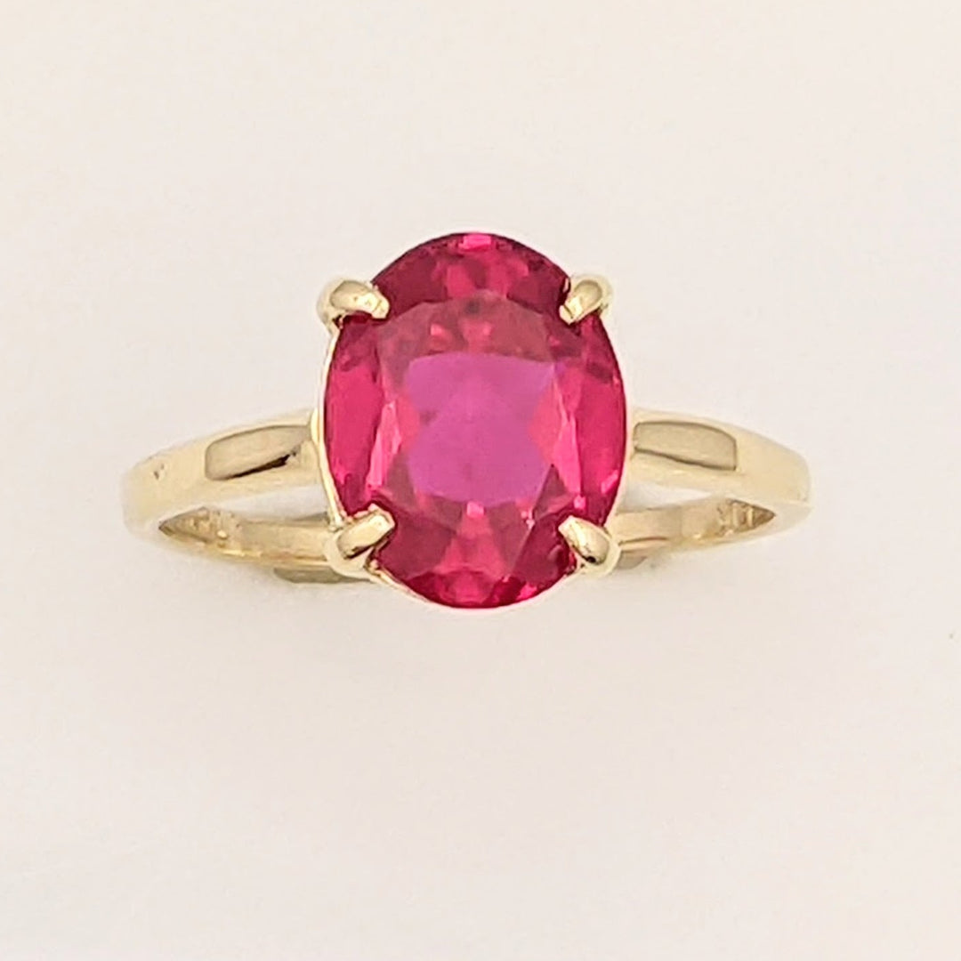 14K SYNTHETIC RUBY OVAL 8X10 ESTATE RING 2.3 GRAMS