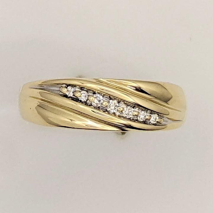 10K .14 CARAT TOTAL WEIGHT I1 H DIAMOND ROUND (7) ESTATE BAND 4.0 GRAMS