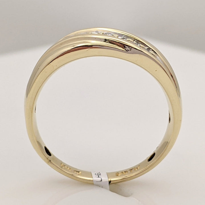 10K .14 CARAT TOTAL WEIGHT I1 H DIAMOND ROUND (7) ESTATE BAND 4.0 GRAMS