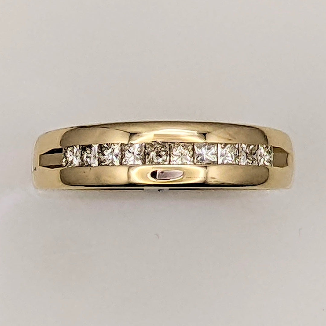 14K .63 CARAT TOTAL WEIGHT SI2 J DIAMOND ROUND (10) ESTATE CHANNEL BAND 5.6 GRAMS