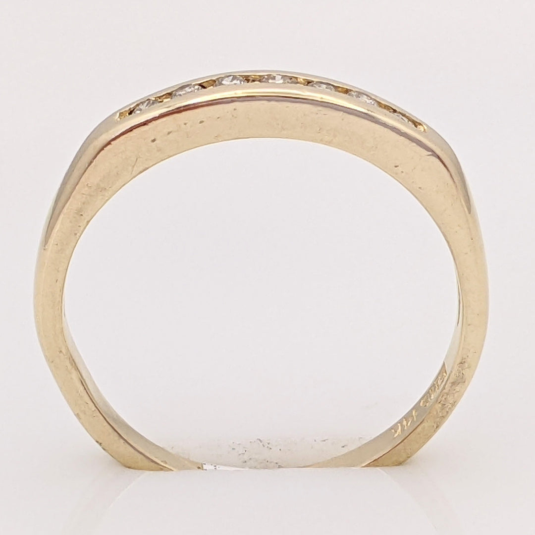 14K .07 CARAT TOTAL WEIGHT SI1 H DIAMOND ROUND (7) ESTATE CHANNEL BAND 1.7 GRAMS