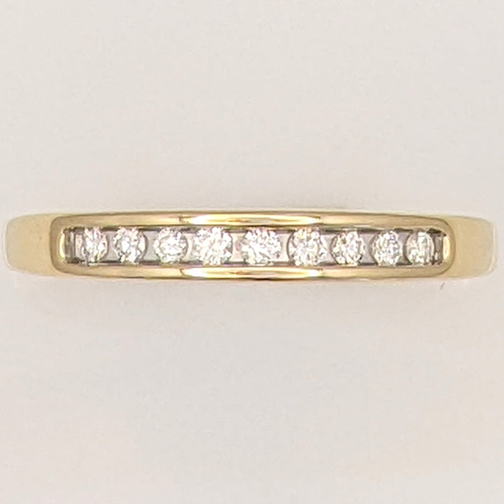 14K .23 CARAT TOTAL WEIGHT SI2 H DIAMOND ROUND (9) ESTATE CHANNEL BAND 2.6 GRAMS
