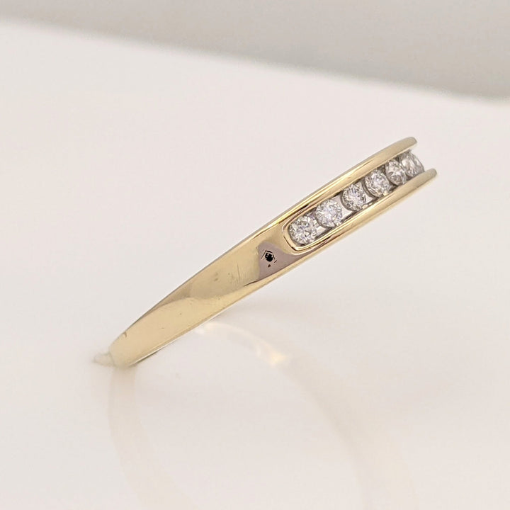 14K .23 CARAT TOTAL WEIGHT SI2 H DIAMOND ROUND (9) ESTATE CHANNEL BAND 2.6 GRAMS