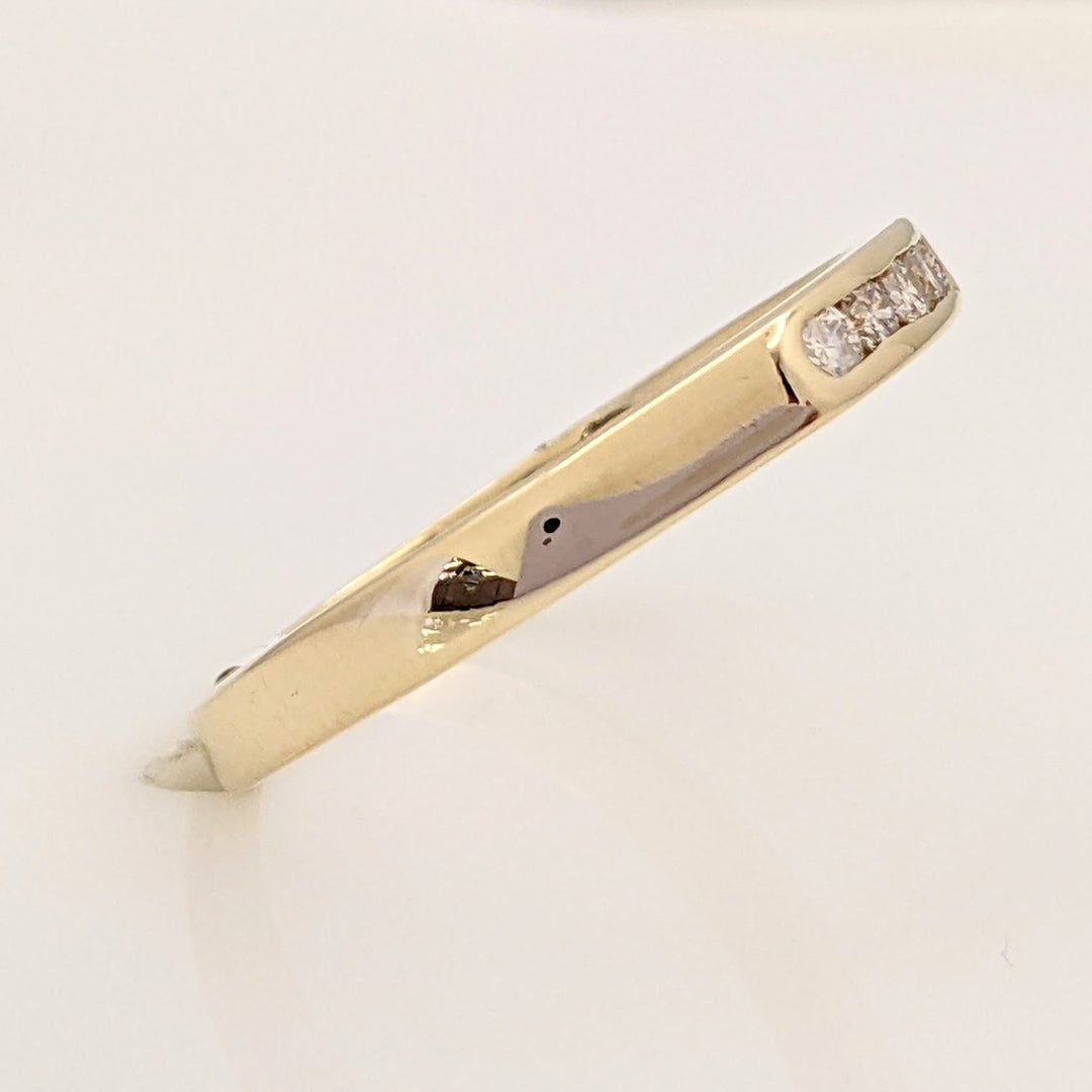 14K .15 CARAT TOTAL WEIGHT SI2 I DIAMOND ROUND (5) ESTATE CHANNEL BAND 2.5 GRAMS