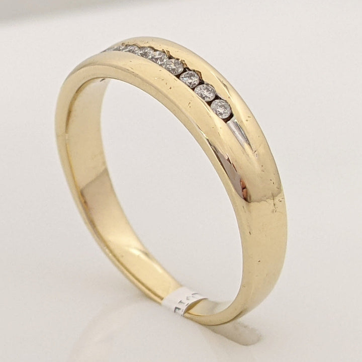 14K .10 CARAT TOTAL WEIGHT I2 H DIAMOND ROUND (10) ESTATE CHANNEL SET BAND 3.0 GRAMS