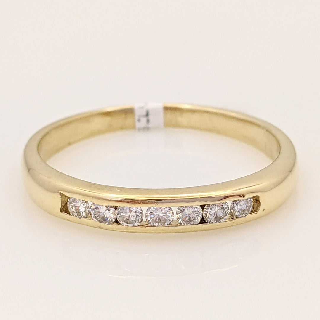 14K .21 CARAT TOTAL WEIGHT SI2 H DIAMOND ROUND (7) ESTATE CHANNEL BAND 2.5 GRAMS