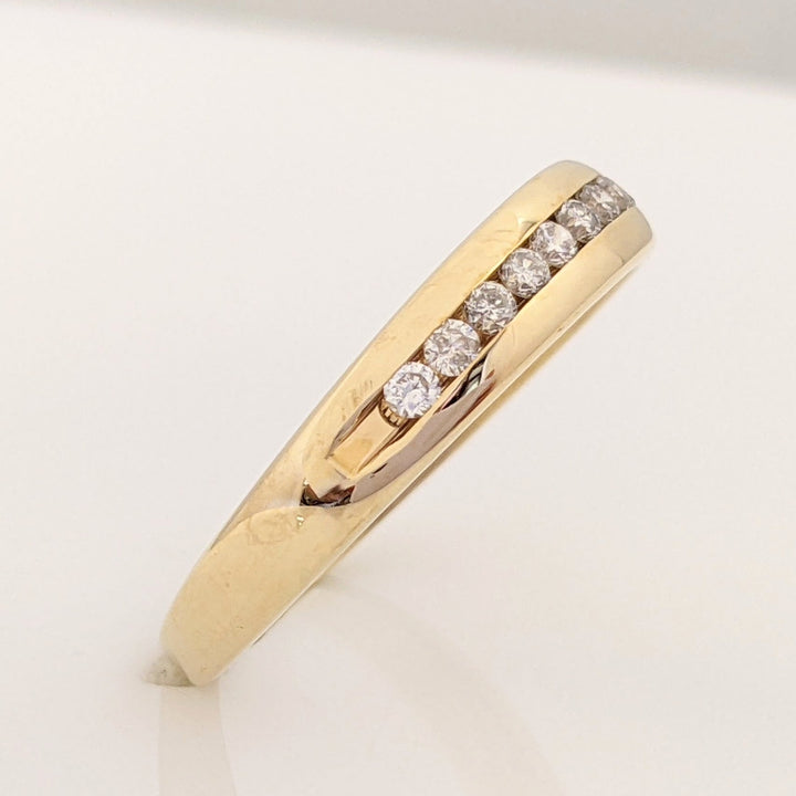 14K .24 CARAT TOTAL WEIGHT I1 H DIAMOND ROUND (12) ESTATE CHANNEL BAND 2.8 GRAMS