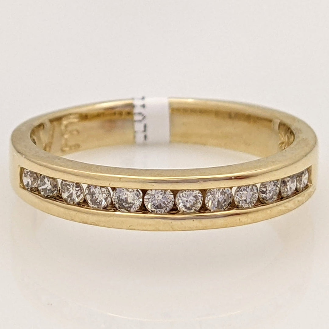 10K .24 CARAT TOTAL WEIGHT SI2 I DIAMOND ROUND (12) ESTATE CHANNEL BAND 2.5 GRAMS