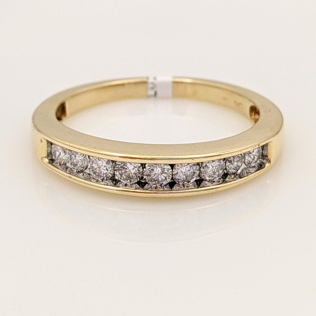 14K .40 CARAT TOTAL WEIGHT I1 H DIAMOND ROUND (9) ESTATE CHANNEL BAND 3.1 GRAMS