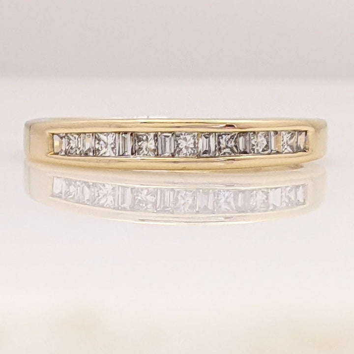 14K .29 CARAT TOTAL WEIGHT VS2 H DIAMOND PRINCESS CUT (7) BAGUETTE (8) ESTATE CHANNEL BAND 2.0 GRAMS