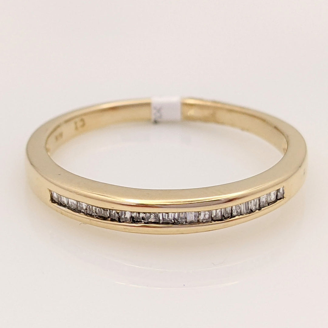 10K .15 CARAT TOTAL WEIGHT I2 H DIAMOND BAGUETTE (22) ESTATE CHANNEL BAND 1.9 GRAMS
