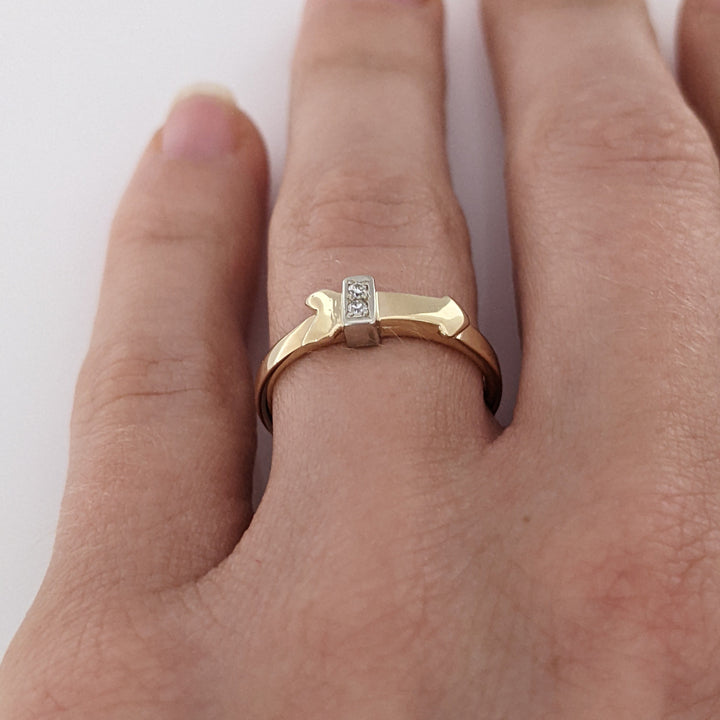 14K DIAMOND ROUND (2) ARROW ESTATE RING 2.3 GRAMS