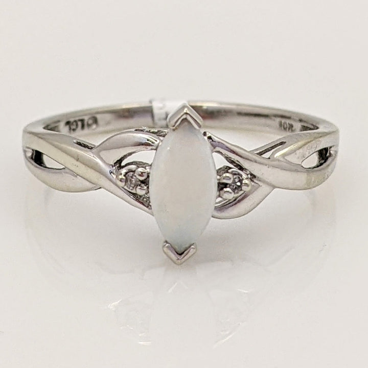 10K WHITE OPAL MARQUISE 4X8 WITH (2) MELEE ESTATE RING 1.6 GRAMS