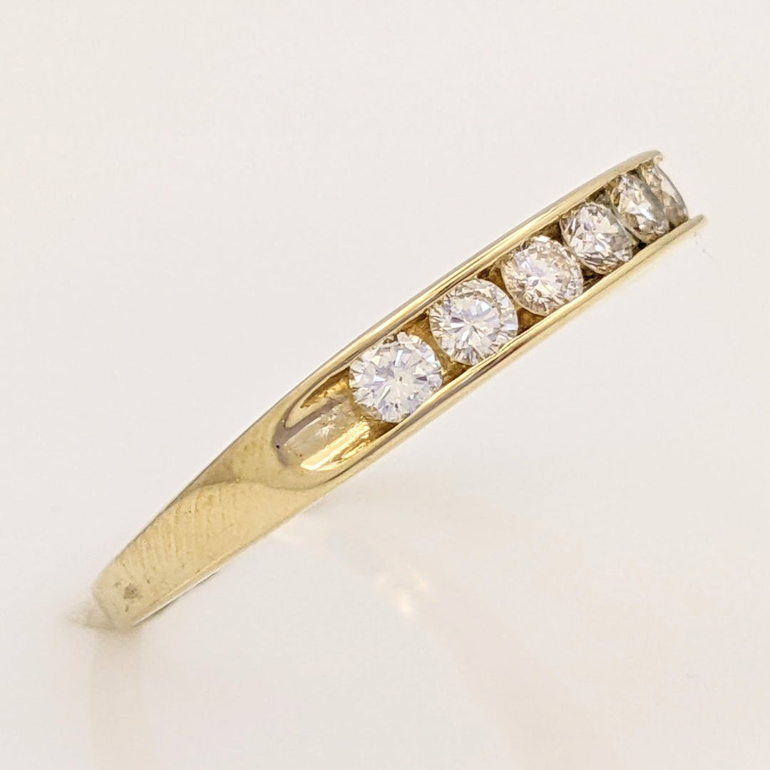 14K .47 CARAT TOTAL WEIGHT SI1 H DIAMOND ROUND (8) ESTATE CHANNEL SET BAND 1.9 GRAMS