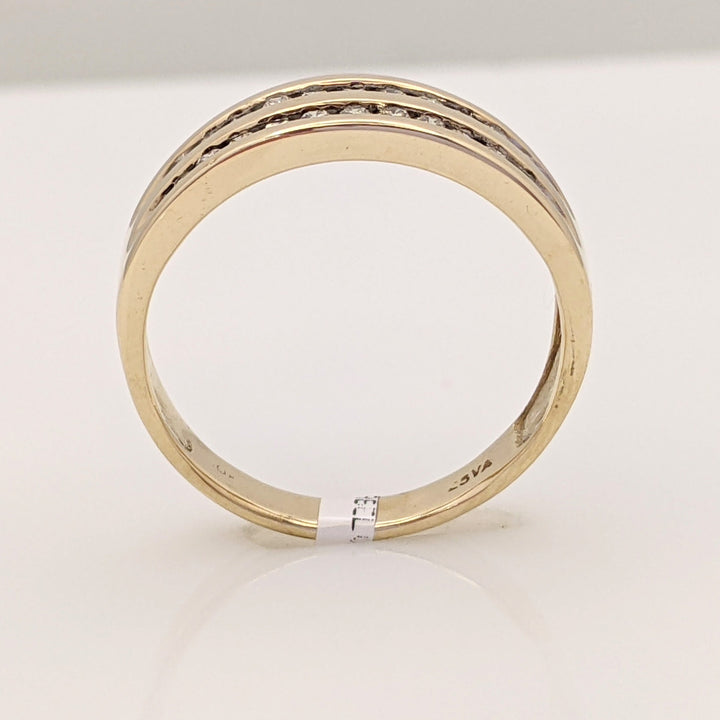 10K .25 CARAT TOTAL WEIGHT SI2 J DIAMOND ROUND (22) 2-ROW ESTATE CHANNEL BAND 2.5 GRAMS