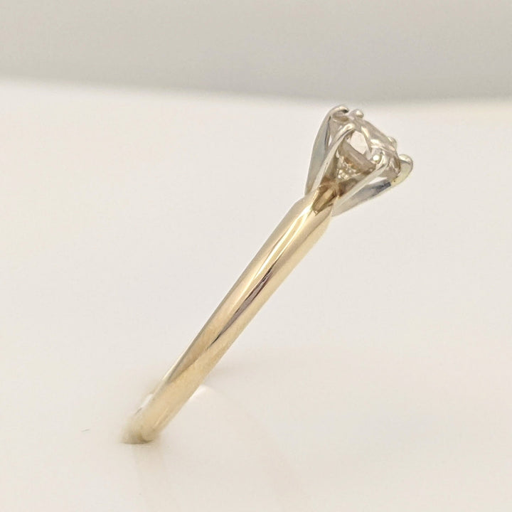 14K .53 CARAT TOTAL I1 N DIAMOND ROUND SOLITAIRE ESTATE RING 2.1 GRAMS