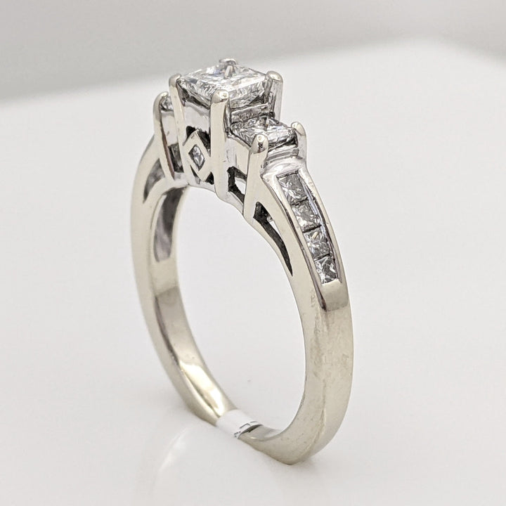 14K WHITE 1.03 CARAT TOTAL WEIGHT I1 I DIAMOND PRINCESS CUT (13) ESTATE RING 3.8 GRAMS