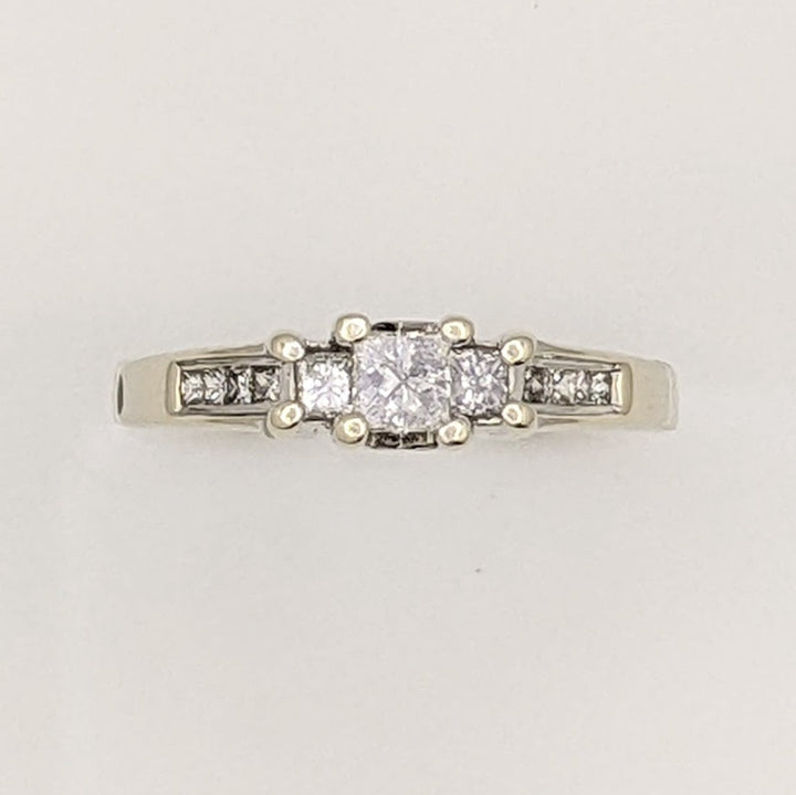 14K WHITE .62 CARAT TOTAL WEIGHT I1 G DIAMOND PRINCESS CUT (13) ESTATE RING 3.0 GRAMS