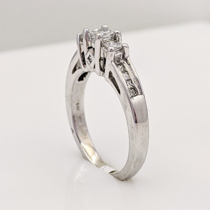 14K WHITE .75 CARAT TOTAL WEIGHT I1 G DIAMOND PRINCESS CUT (13) TRINITY ESTATE RING 3.3 GRAMS