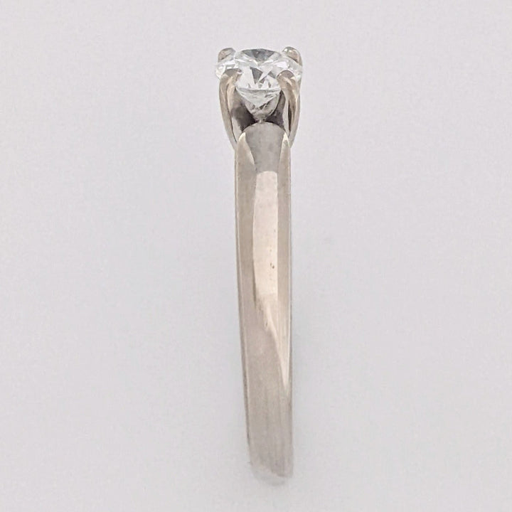 14K WHITE .39 CARAT TOTAL SI2 E DIAMOND ROUND RAISED SHANK SOLITAIRE ESTATE RING 4.0 GRAMS