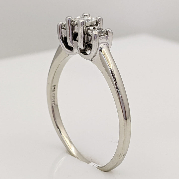 14K WHITE/PLATINUM .44 CARAT TOTAL WEIGHT I1 I DIAMOND PRINCESS CUT (3) TRINITY ESTATE RING 3.8 GRAMS