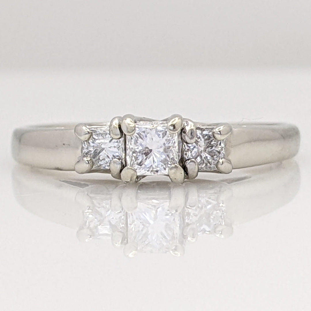 14K WHITE .44 CARAT TOTAL WEIGHT SI2 G DIAMOND ROUND (3) TRINITY ESTATE RING 2.7 GRAMS