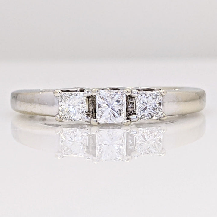 14K WHITE .51 CARAT TOTAL WEIGHT SI1 G DIAMOND PRINCESS CUT (3) TRINITY ESTATE RING 2.8 GRAMS