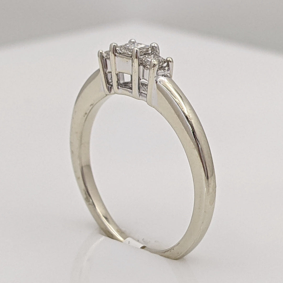 14K WHITE .20 CARAT TOTAL WEIGHT SI2 H DIAMOND ROUND (3) TRINITY ESTATE RING 2.7 GRAMS