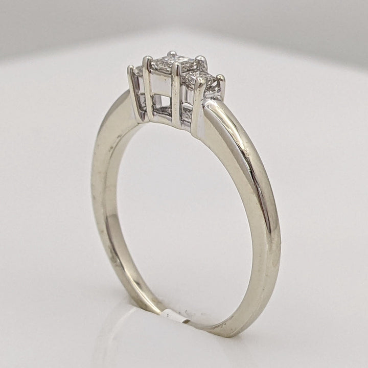 14K WHITE .20 CARAT TOTAL WEIGHT SI2 H DIAMOND ROUND (3) TRINITY ESTATE RING 2.7 GRAMS