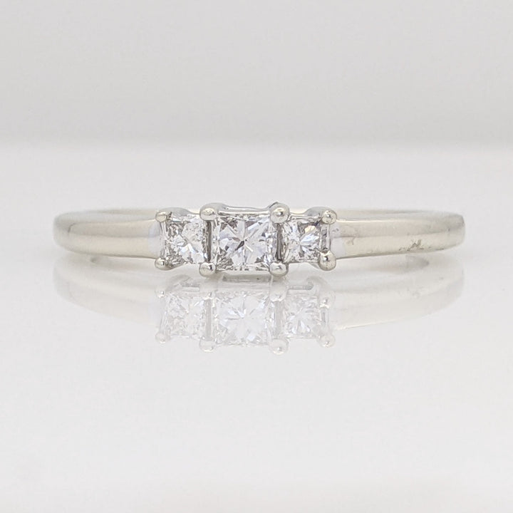 14K WHITE .20 CARAT TOTAL WEIGHT SI2 H DIAMOND ROUND (3) TRINITY ESTATE RING 2.7 GRAMS