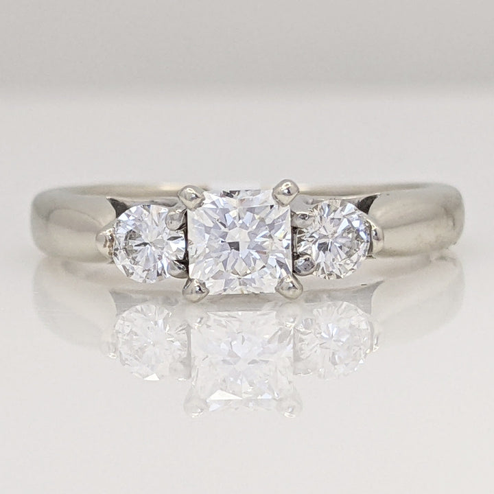 14K WHITE .49 CARAT TOTAL WEIGHT SI1 I DIAMOND PRINCESS CUT CENTER WITH (2) ROUND TRINITY ESTATE RING 2.5 GRAMS