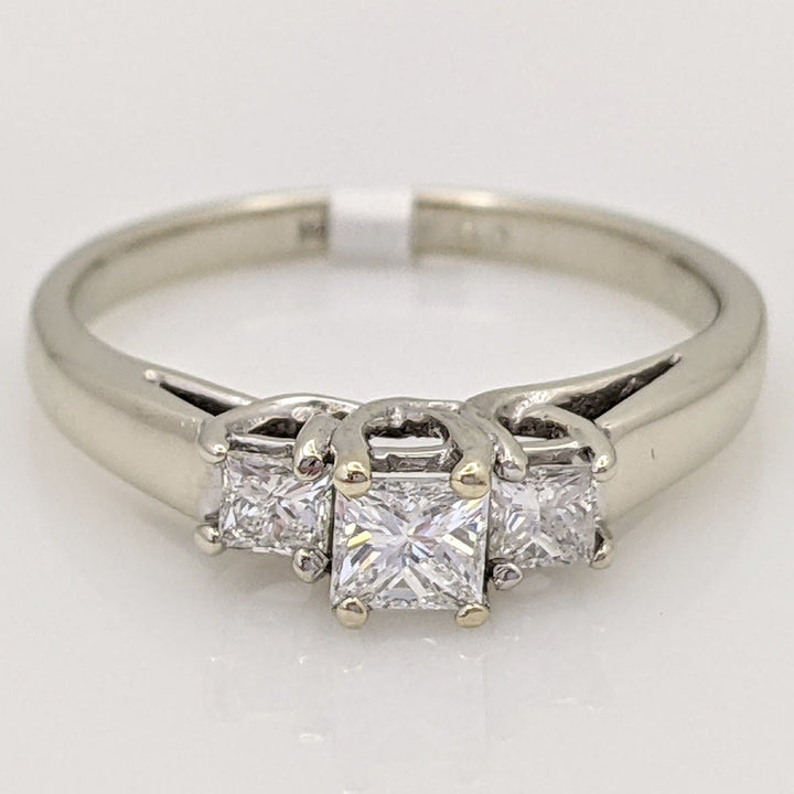 14K WHITE .45 CARAT TOTAL WEIGHT I1 F DIAMOND PRINCESS CUT (3) TRINITY ESTATE RING 2.7 GRAMS