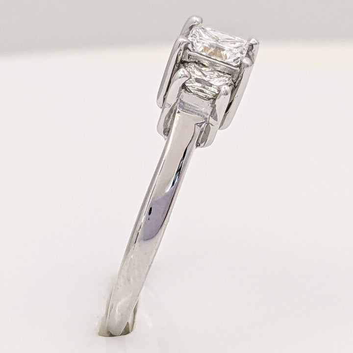18K WHITE .82 CARAT TOTAL WEIGHT SI2 H DIAMOND PRINCESS CUT (3) ESTATE TRINITY RING 3.1 GRAMS