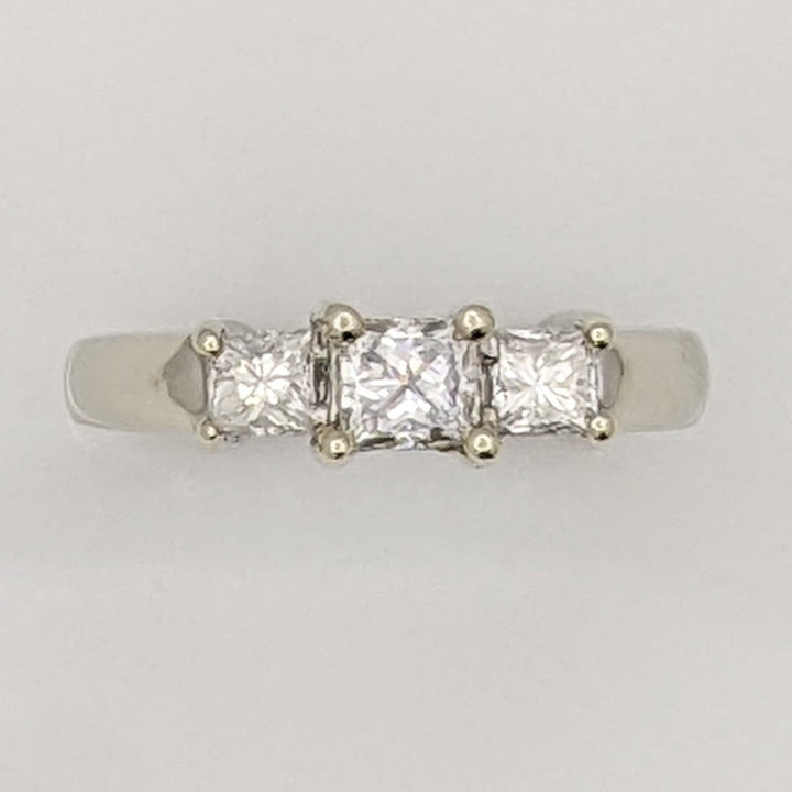 14K WHITE .58 CARAT TOTAL WEIGHT VS2-I1 H-I DIAMOND PRINCESS CUT (3) TRINITY ESTATE RING 4.1 GRAMS