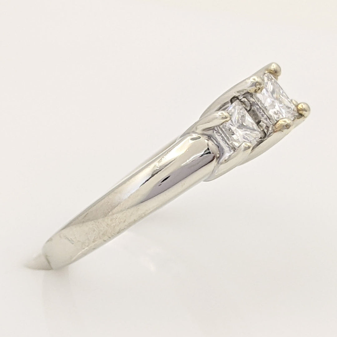 14K WHITE .58 CARAT TOTAL WEIGHT VS2-I1 H-I DIAMOND PRINCESS CUT (3) TRINITY ESTATE RING 4.1 GRAMS