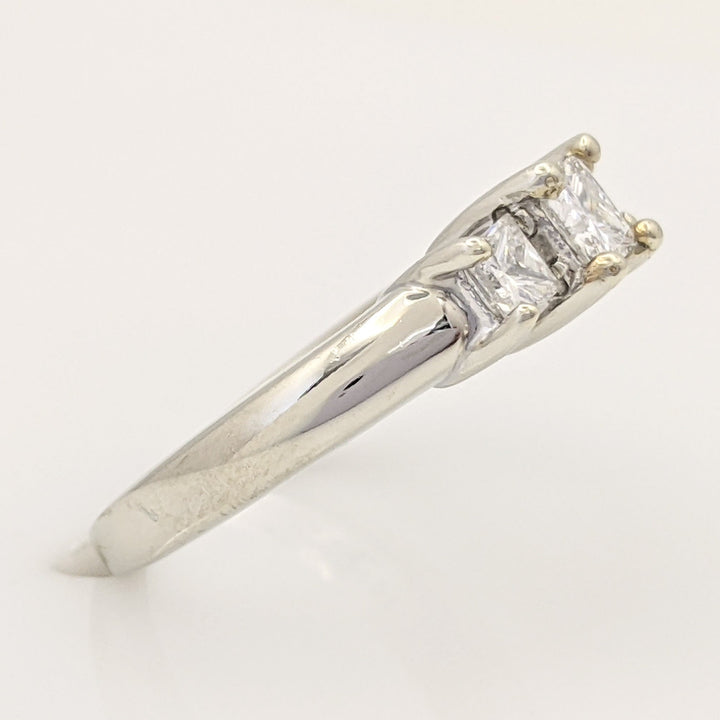 14K WHITE .58 CARAT TOTAL WEIGHT VS2-I1 H-I DIAMOND PRINCESS CUT (3) TRINITY ESTATE RING 4.1 GRAMS